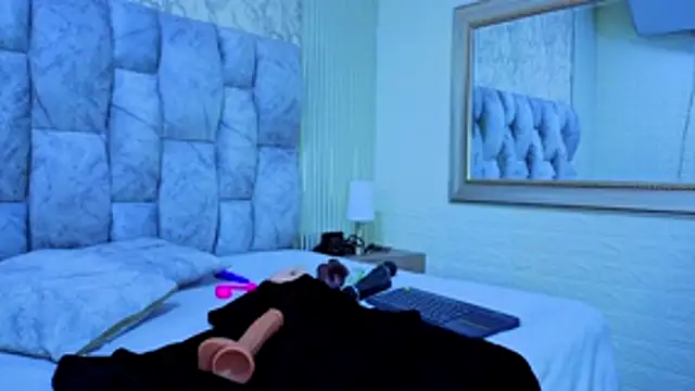 sofiagutierrez__'s cam snapshot