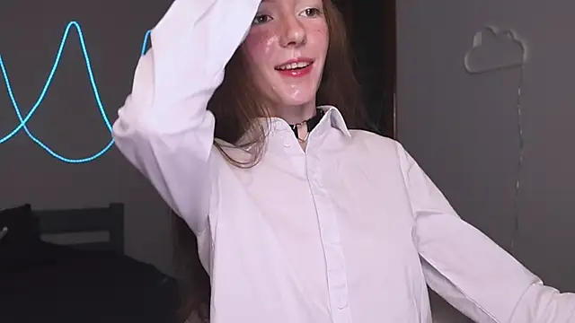 Why_me_stella's cam snapshot