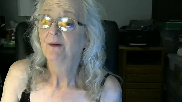 JoleneDelacroix's cam snapshot