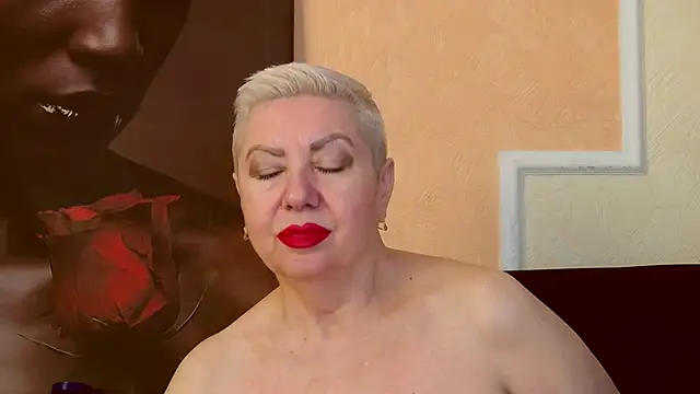 LadyPosh's cam snapshot