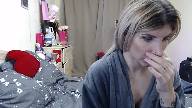 BLACKPeonyy's cam snapshot