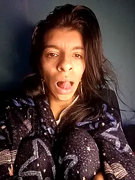 Ariell_Kieran's cam snapshot