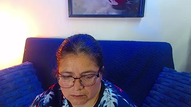 Linda_banks_'s cam snapshot