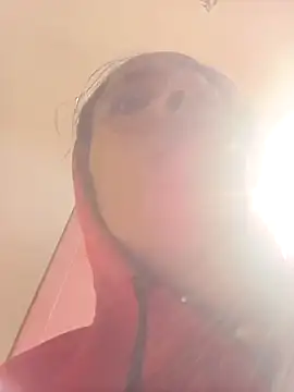 Rubi_sarma's cam snapshot