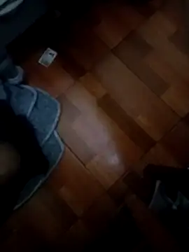 Brandi_Braulio's cam snapshot