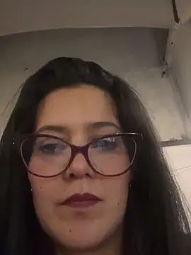 TAMARALEWISMD's cam snapshot