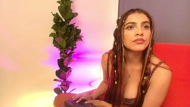 Julieta-8's cam snapshot