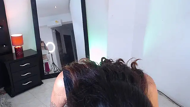 miascarlet_16's cam snapshot