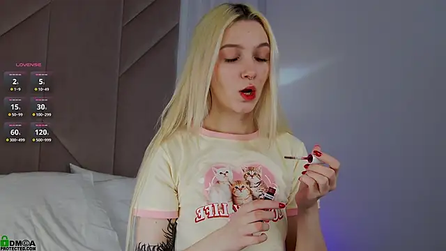 SaraHearts's cam snapshot