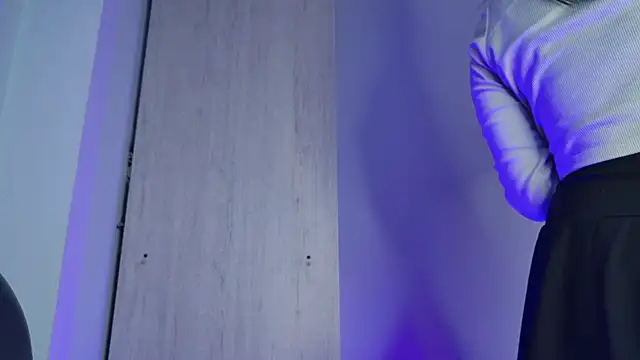 miamiller188's cam snapshot