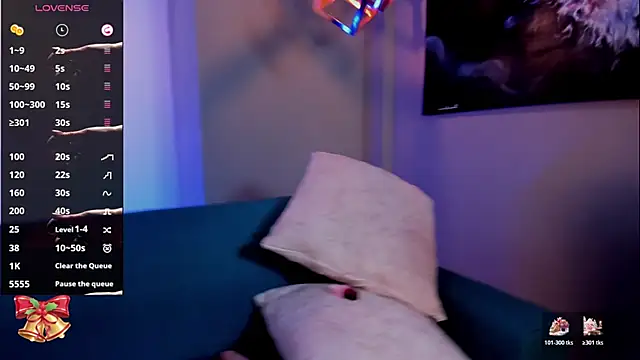 Caroline_Millerr's cam snapshot