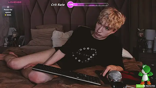 TrevorBenson live sex cam