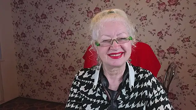 Maya_Mayflower's cam snapshot