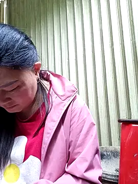 yoowwmr's cam snapshot