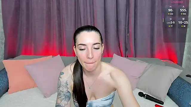 Curious_Lily's cam snapshot