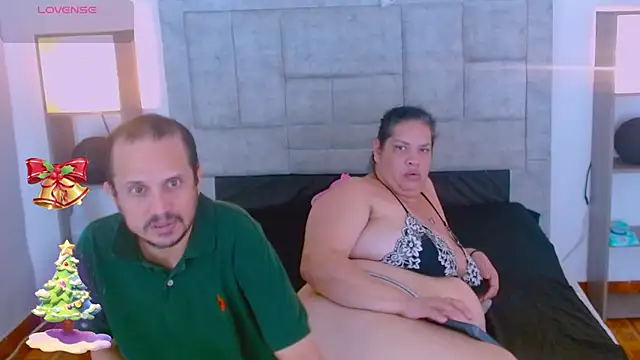 Candy_and_Jh0n's cam snapshot