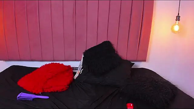 ana_foxi's cam snapshot