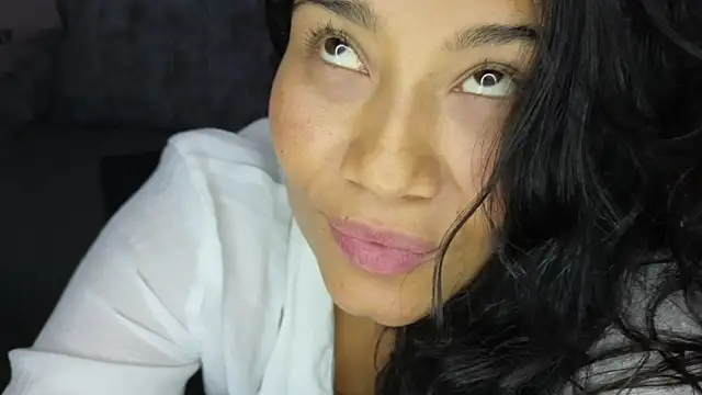 adahira08's cam snapshot