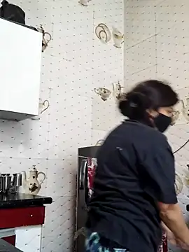 illay_love's cam snapshot