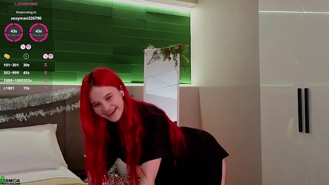 Rina_Red's cam snapshot