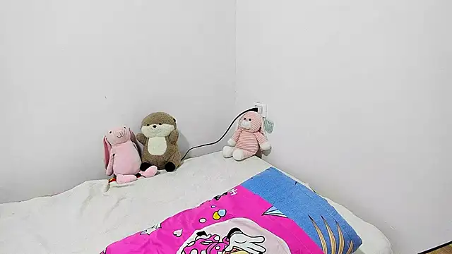 StormiRose_'s cam snapshot