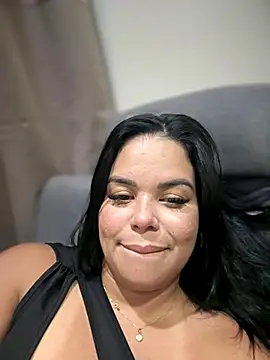 AliceStarshine's cam snapshot