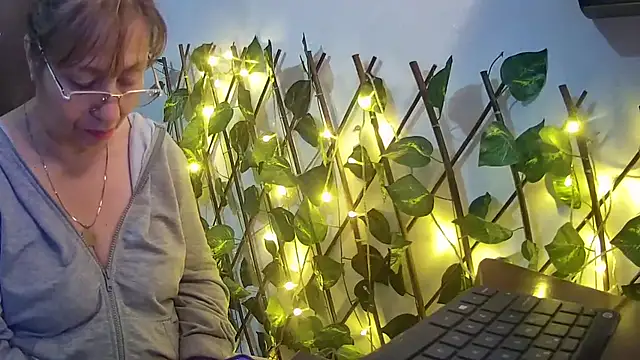 nicoltatiana_'s cam snapshot