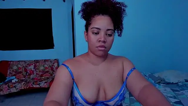 AngelaCoffee's cam snapshot