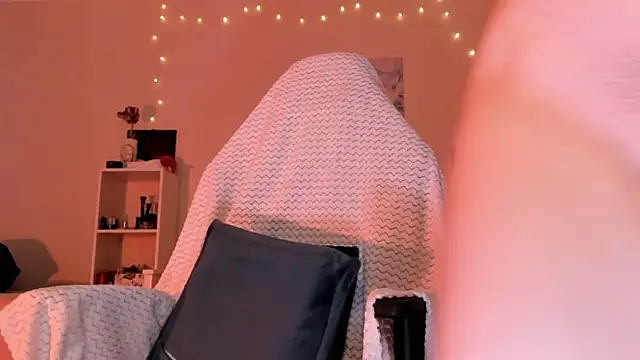 Britney_Ross's cam snapshot