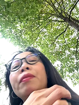 chick-888's cam snapshot