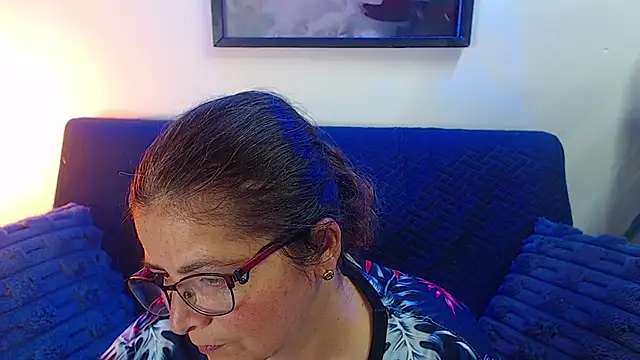 Linda_banks_'s cam snapshot