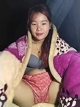 lylylove's cam snapshot