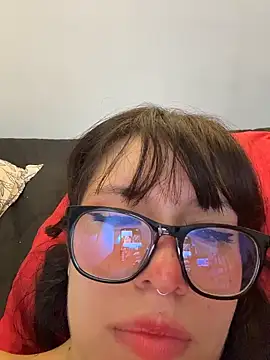 aliciia_23's cam snapshot