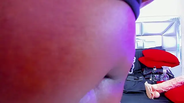 SweeT_Ebonyyx's cam snapshot