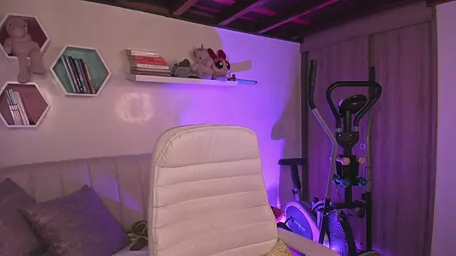 Nataliia_09's web cam