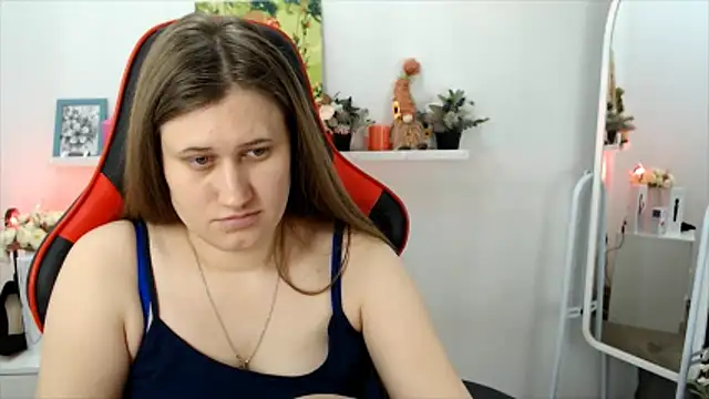 Lucky_Lana's cam snapshot