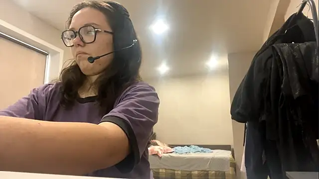 KerriMcbreen's cam snapshot