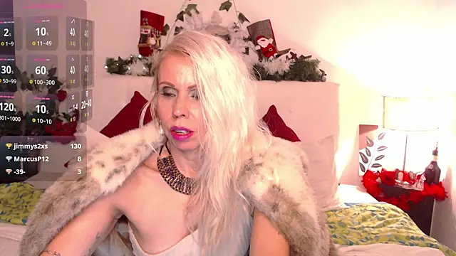 Luci_evans's cam snapshot