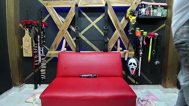 BDSM_EXOTICDOMINATI0N2's cam snapshot