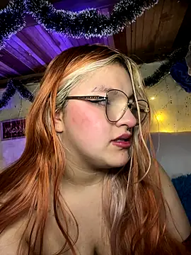 Sophia_Weest99's cam snapshot