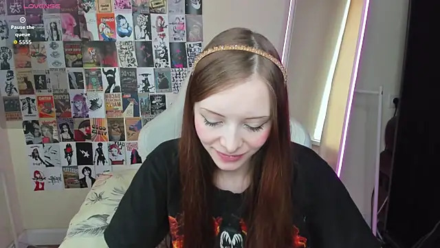 AliceHaris's cam snapshot