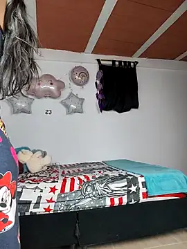 harper_ks's cam snapshot