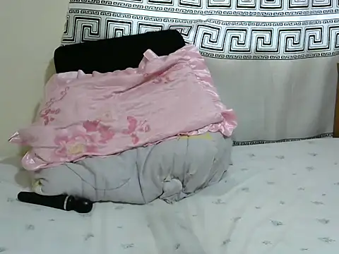 Sassyever's cam snapshot