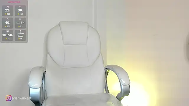 Ariah_Walker_'s cam snapshot