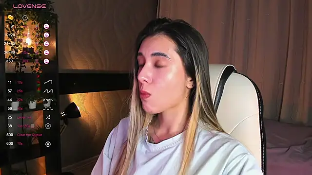 DarlaLike's cam snapshot