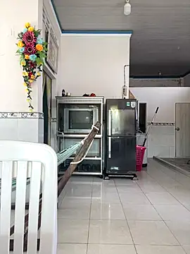 Alinat_'s cam snapshot