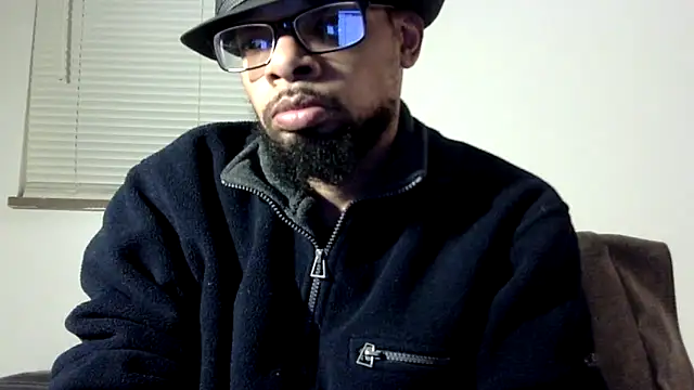 WhiskeyWood_DuhGOD's cam snapshot