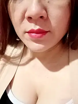 Lily-ross22's cam snapshot