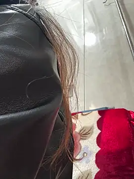 chick-888's cam snapshot