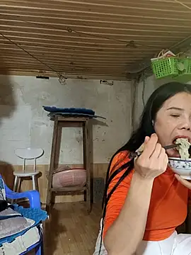 Basanis68's cam snapshot